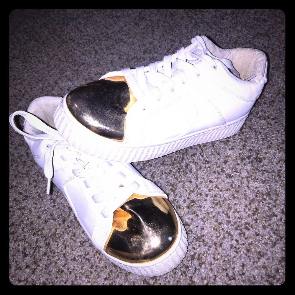 ✨Gold and white sneakers🤩 platforms